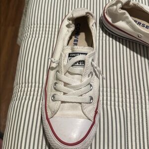 Converse Cream Low-Top Sneakers with Red Accents